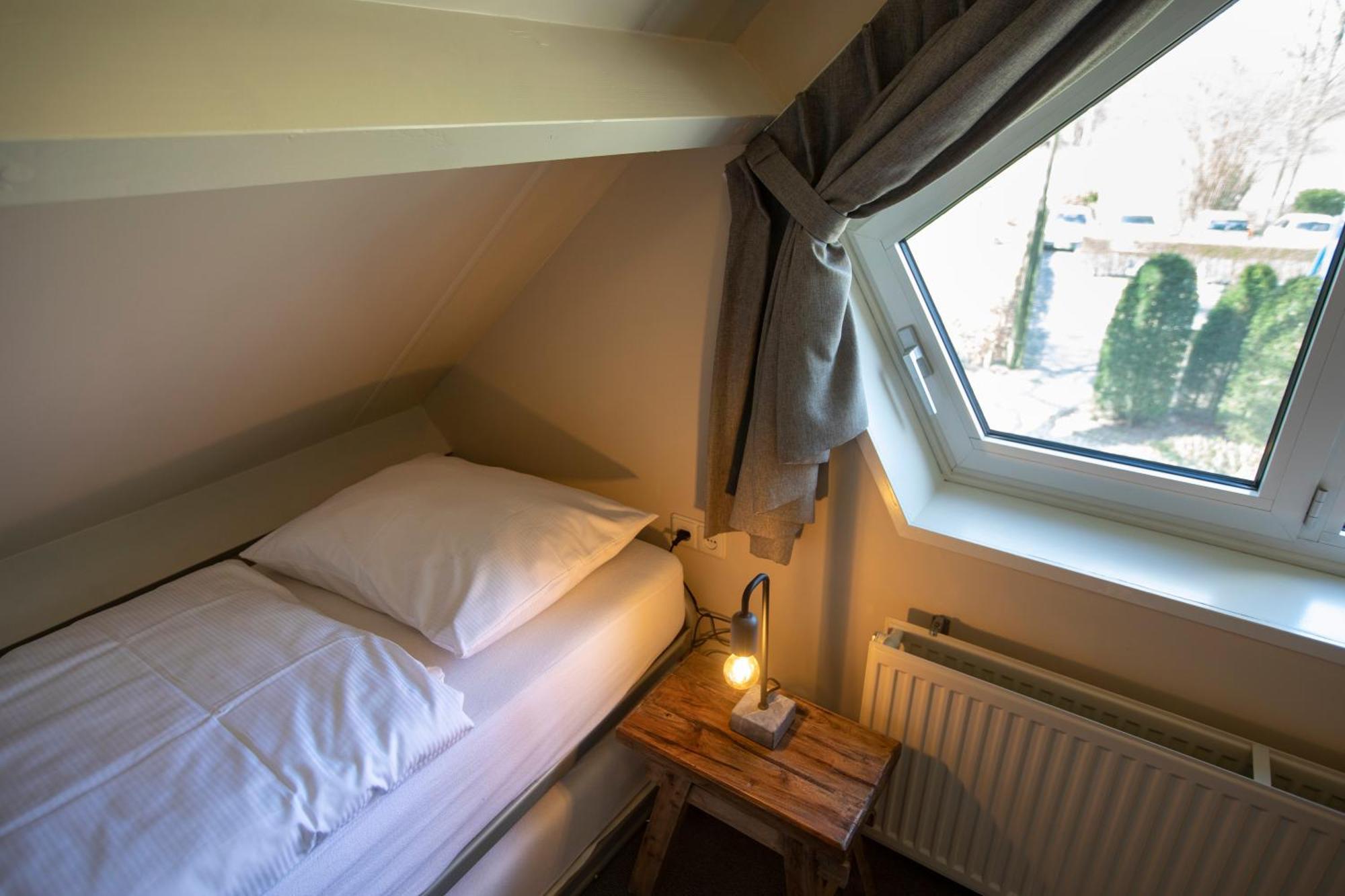 Vakantie Bij Meeussen - Schuttersoord Mook Bilik gambar